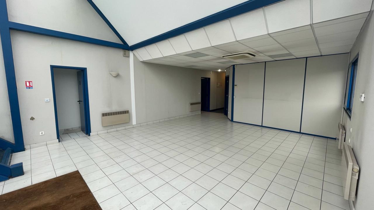 Local d'activité Saint-Germain-de-la-Grange 1950m² Vente local d'activité Saint-Germain-de-la-Grange Yvelines OVACT2533045 15